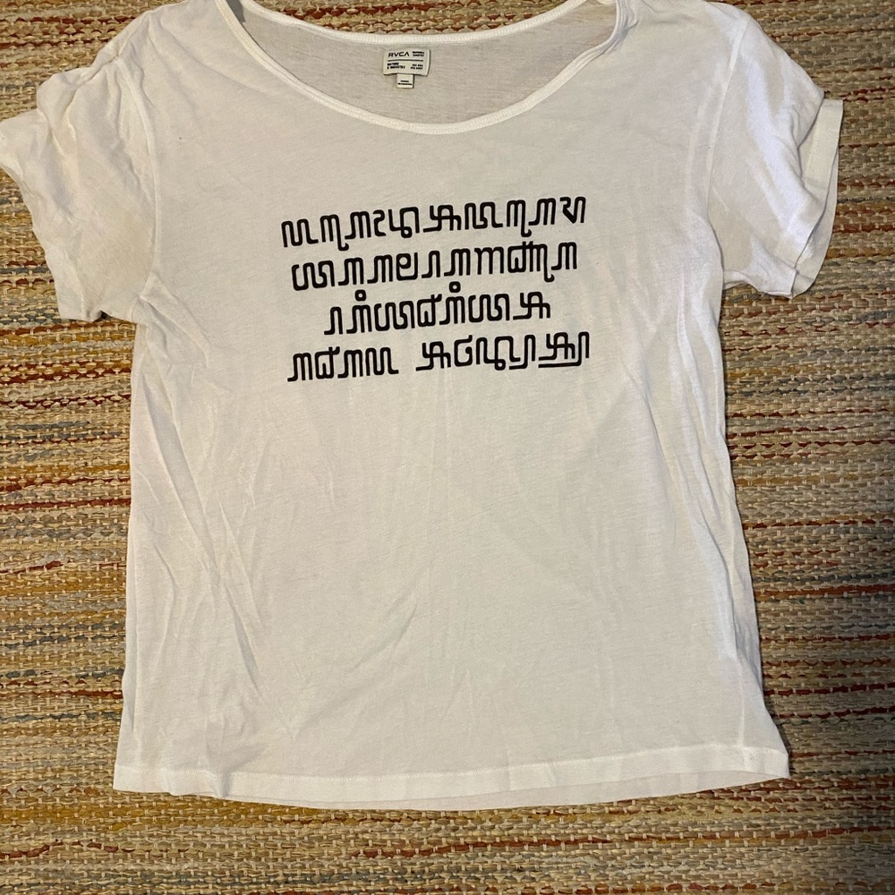 RVCA tshirt